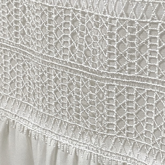 Sugar Lips White Stiff Crochet edging top - Sz M - Picture 6 of 10